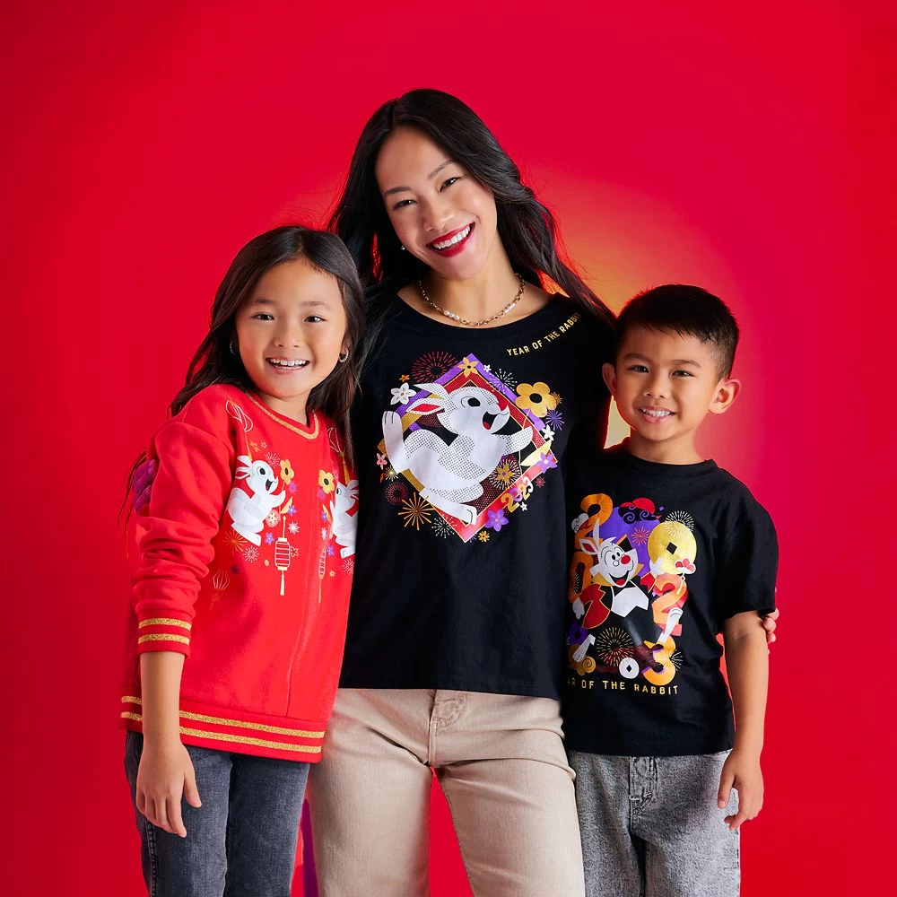 White Rabbit And March Hare T-Shirt For Adults – Year Of The Rabbit Lunar New Year 2023 - Image 5